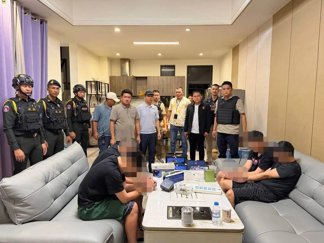 西港宪兵破获网赌电诈案 4名中国籍嫌疑人被移送法办 图片 2