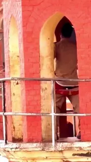 印度的警察这是干嘛？